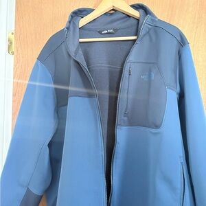 The North Face Men's Navy Jacket